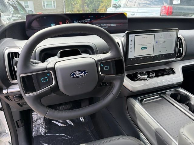 New 2027 Ford Expedition Active AWD/4WD image 17