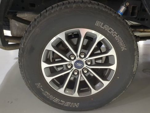 Used 2020 Ford F150 XLT w/ Equipment Group 302A Luxury AWD/4WD image 6