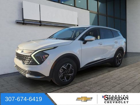 Used 2024 Kia Sportage LX image 6