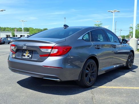 Used 2019 Honda Accord LX image 10