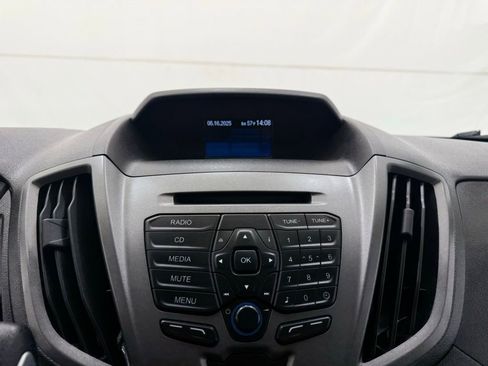 Used 2015 Ford Transit 150 XL image 28