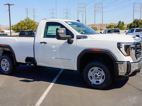 New 2026 GMC Sierra 2500 Pro w/ 1SA Pro Safety Plus Package AWD/4WD image 6