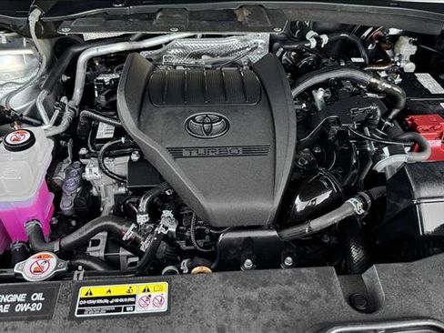 Certified 2025 Toyota Grand Highlander AWD image 22