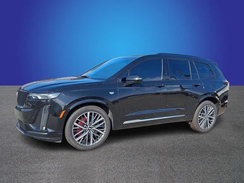Certified 2025 Cadillac XT6 Sport w/ LPO, Floor Liner Package AWD/4WD image 6