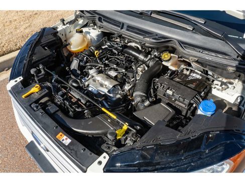 Used 2021 Ford EcoSport SE w/ SE Convenience Package image 29