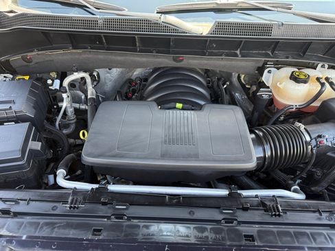 Used 2023 Chevrolet Silverado 1500 RST AWD/4WD image 32