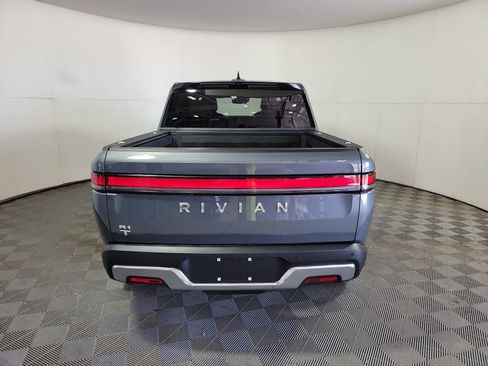 Used 2024 Rivian R1T Adventure AWD/4WD image 4
