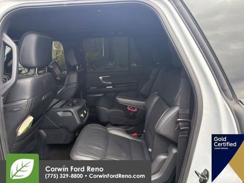 Used 2025 Ford Expedition Max Platinum w/ Stealth Appearance Package AWD/4WD image 15