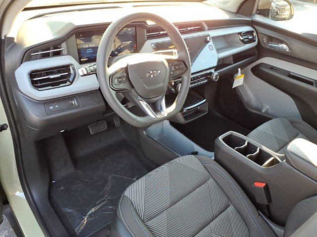 New 2027 Chevrolet Bolt LT FWD image 5