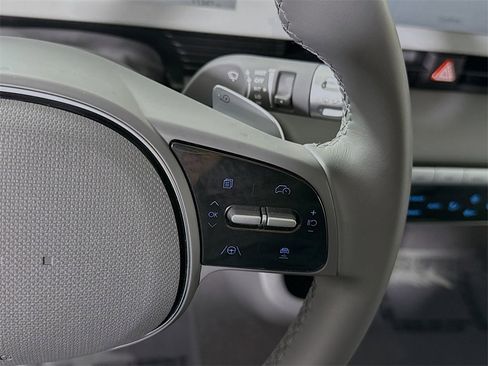 Certified 2024 Hyundai Ioniq 5 SE image 22