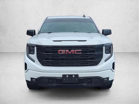 Used 2023 GMC Sierra 1500 Elevation image 2