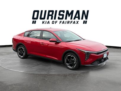 New 2025 Kia K4 EX