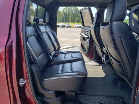 Used 2021 RAM 1500 Laramie w/ Sport Appearance Package AWD/4WD image 28