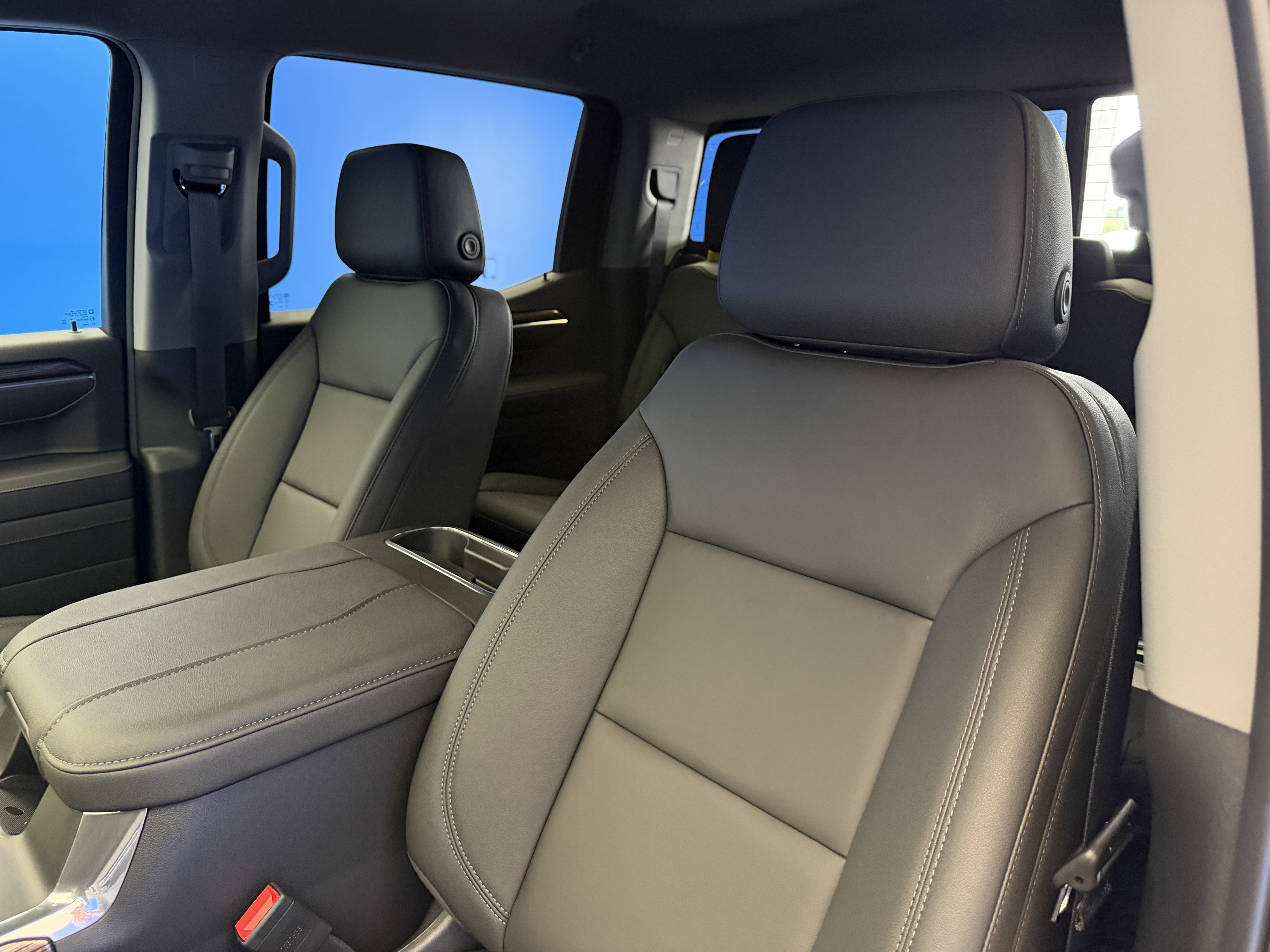 New 2026 Chevrolet Silverado 1500 RST w/ All Star Edition Plus AWD/4WD image 13
