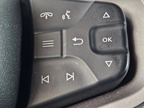 Used 2023 Ford Bronco Wildtrak image 14