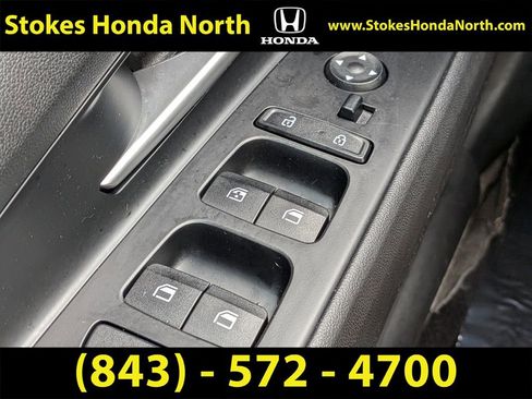 Used 2021 Hyundai Elantra SEL FWD image 23
