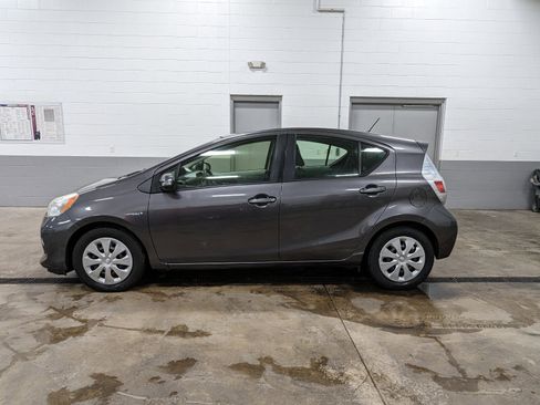 Used 2012 Toyota Prius C One image 1