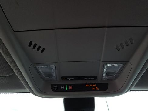 Used 2024 Chevrolet Equinox LT image 24