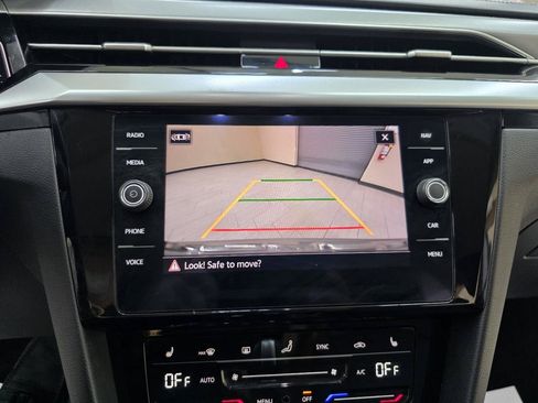 Used 2021 Volkswagen Arteon SE FWD image 34