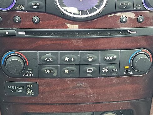 Used 2016 INFINITI QX50 2WD w/ Premium Plus Package image 23