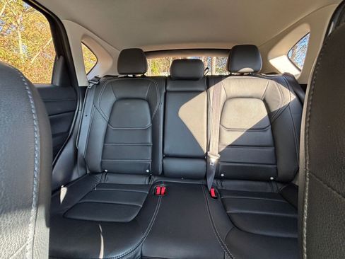 Used 2025 MAZDA CX-5 AWD 2.5 S w/ Preferred Package image 38