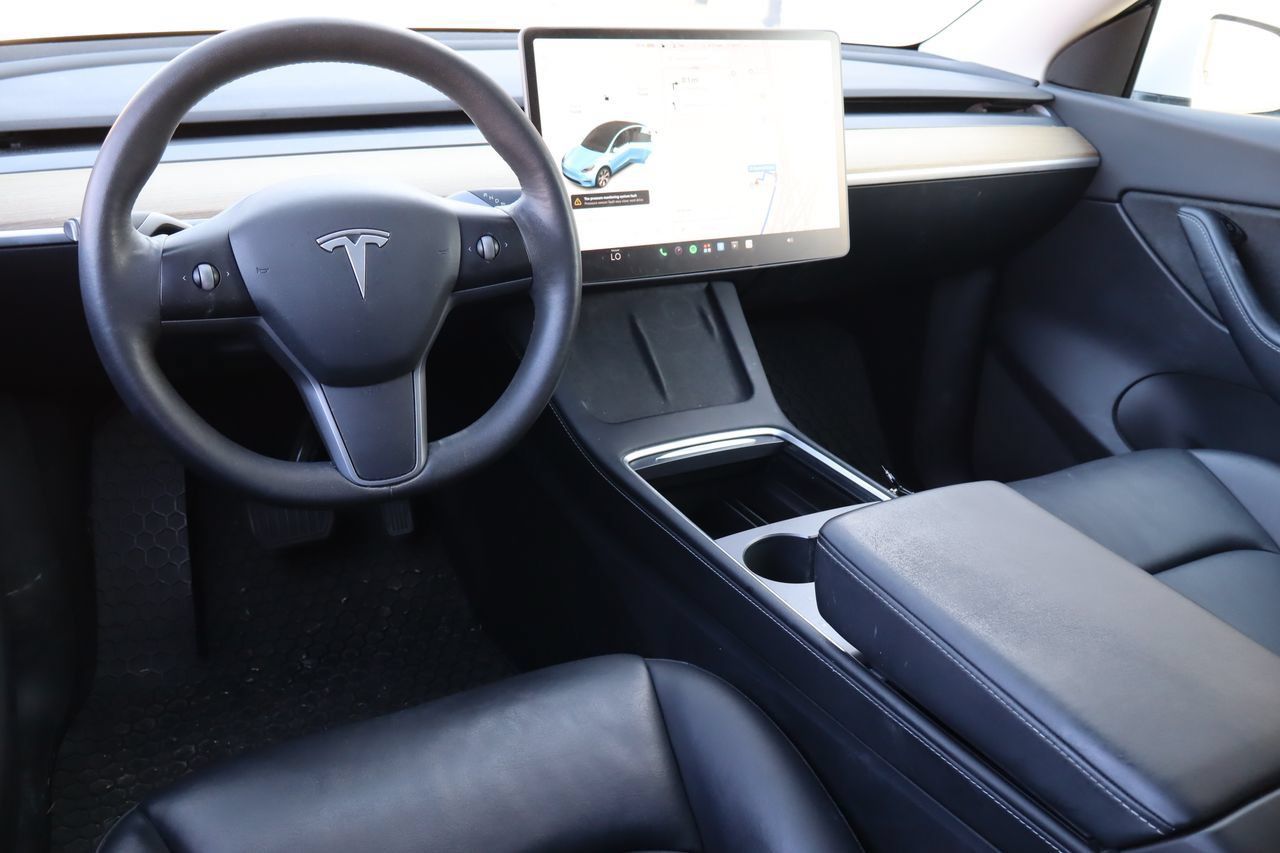 Used 2021 Tesla Model Y Long Range AWD/4WD image 4