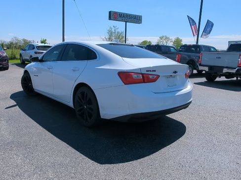 Used 2018 Chevrolet Malibu LT w/ Redline Edition image 7