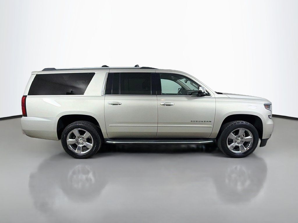 Used 2017 Chevrolet Suburban Premier AWD/4WD image 5