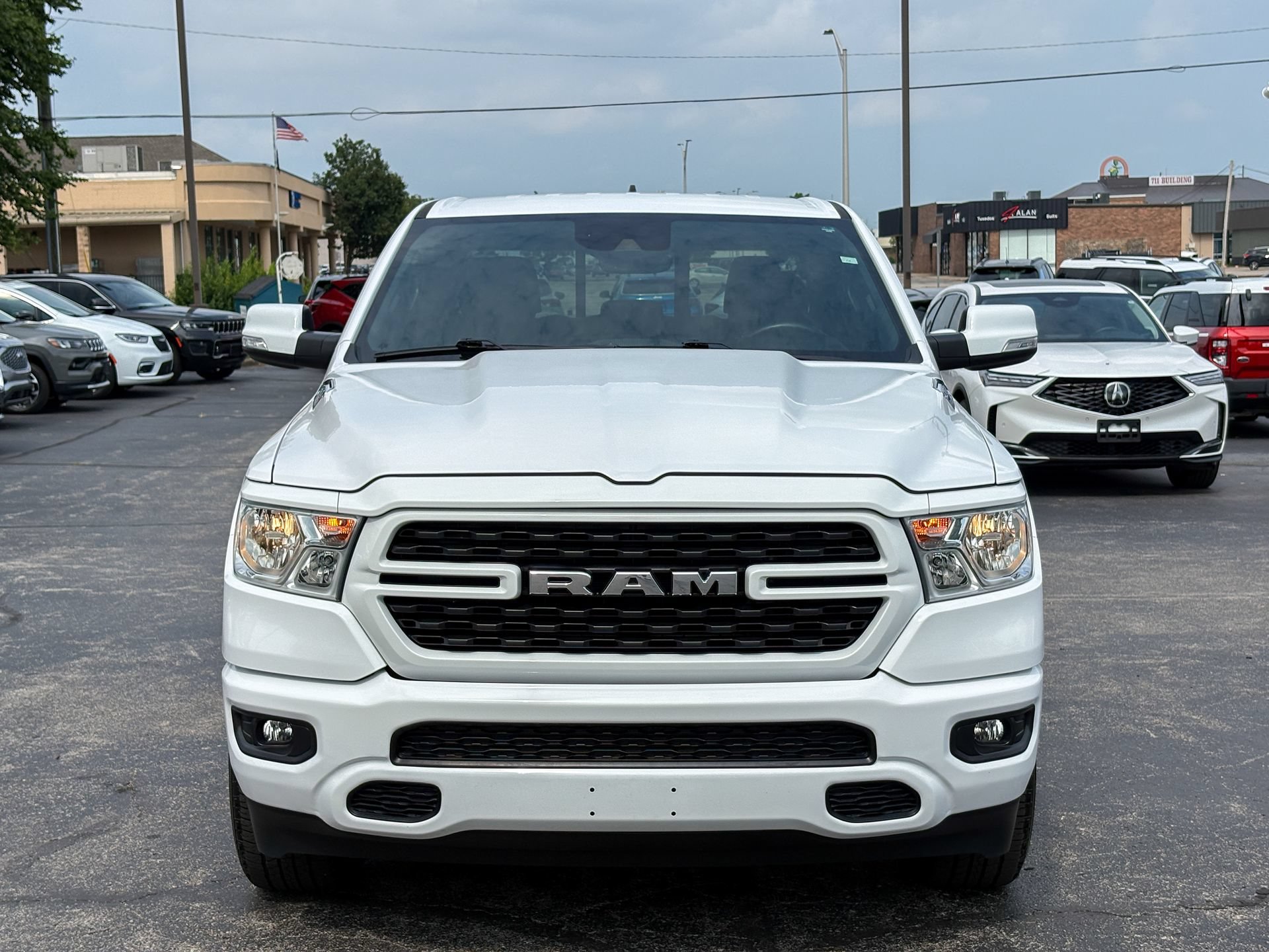Used 2022 RAM 1500 Big Horn AWD/4WD image 4
