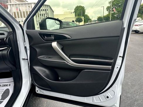 Used 2024 Mitsubishi Eclipse Cross LE image 26