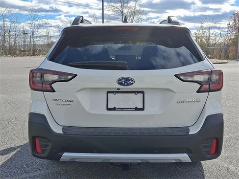 Used 2020 Subaru Outback Limited image 9