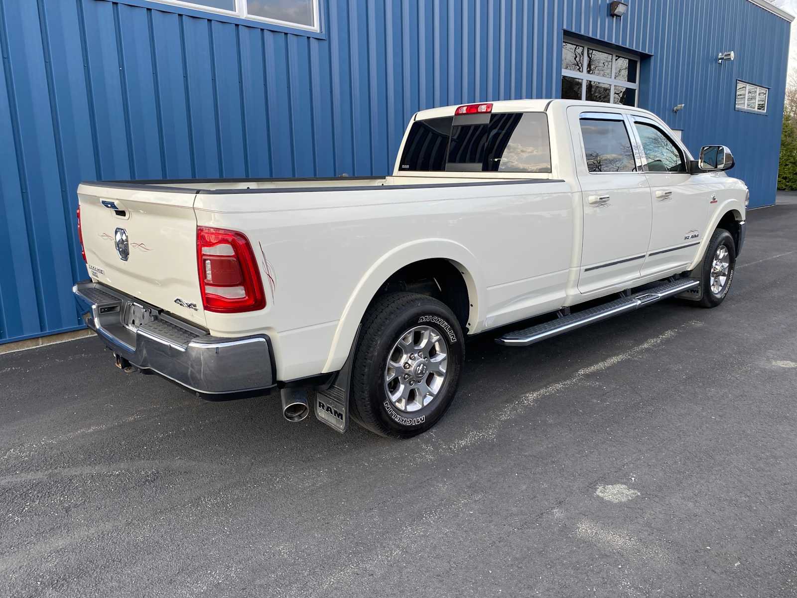Used 2020 RAM 2500 Laramie AWD/4WD image 4