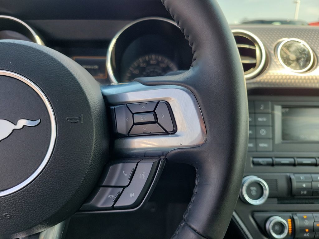 Used 2018 Ford Mustang GT w/ GT Performance Package RWD image 24
