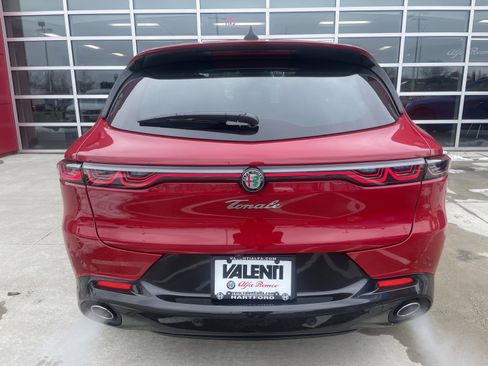 New 2024 Alfa Romeo Tonale Veloce w/ Active Assist Package image 9