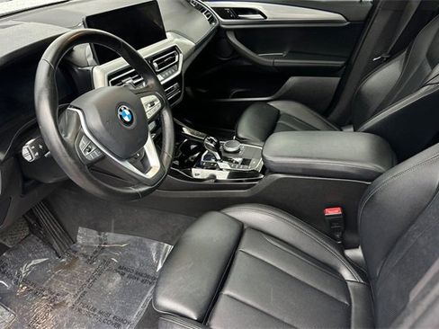 Used 2023 BMW X3 sDrive30i w/ Premium Package image 11