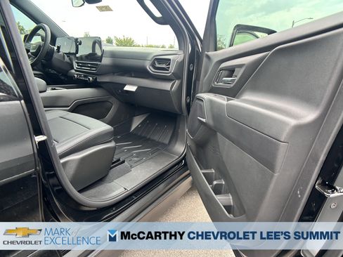 New 2026 Chevrolet Silverado EV W/T w/ LPO, Custom Package image 60