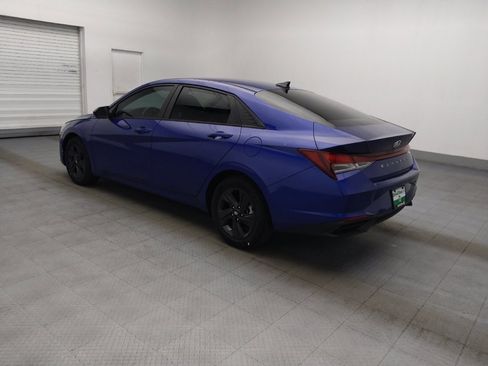 Used 2023 Hyundai Elantra SEL FWD image 3