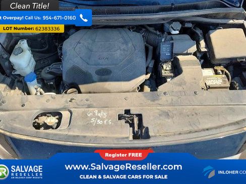 Used 2019 Kia Sedona SX FWD image 16