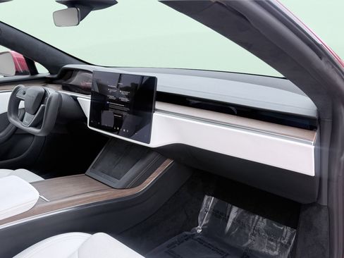 Used 2023 Tesla Model S AWD/4WD image 51