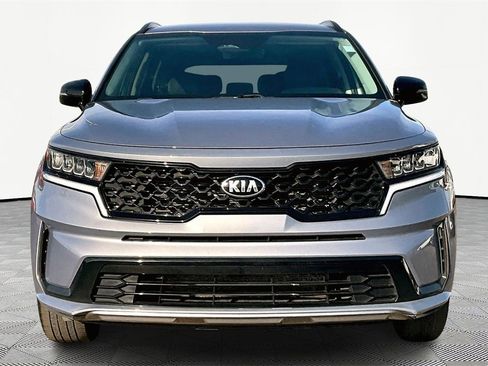 Used 2021 Kia Sorento S image 3