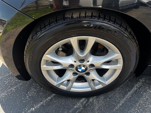 Used 2009 BMW 128i Convertible RWD image 2