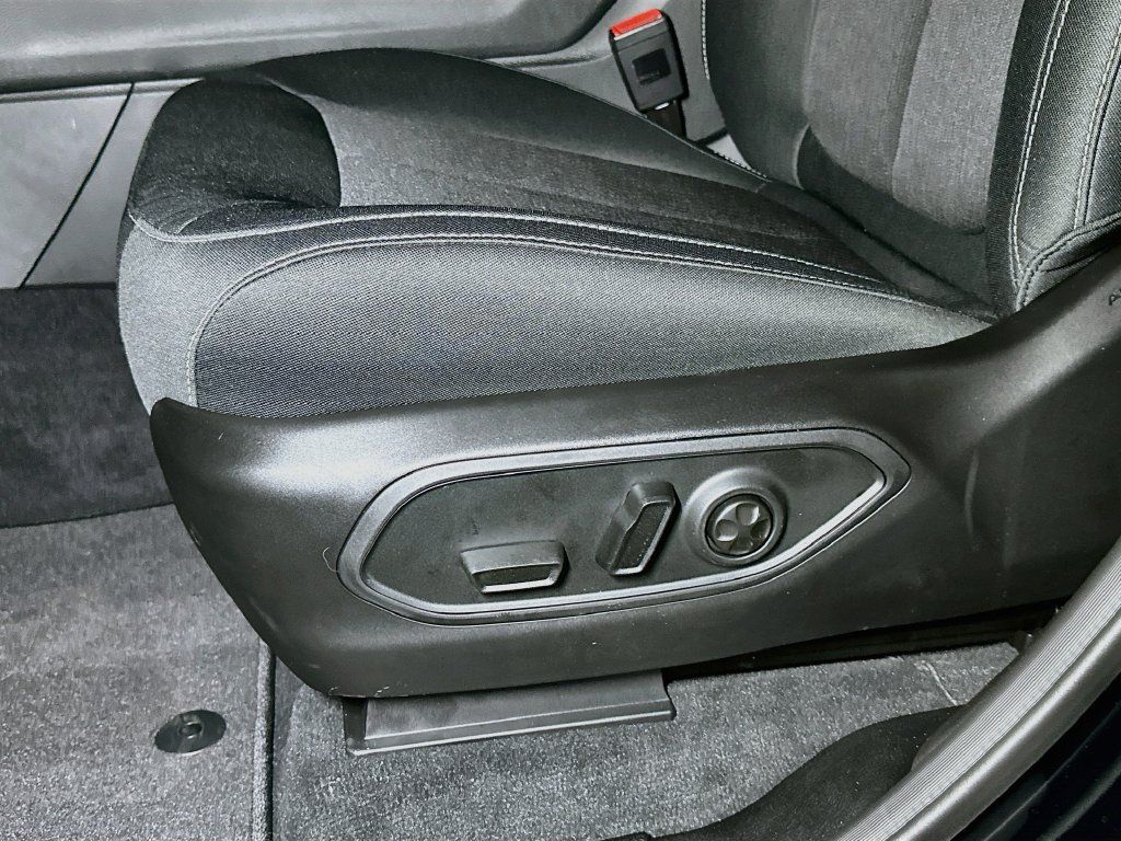 New 2027 Jeep Grand Cherokee 4WD image 13