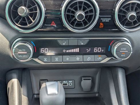 New 2025 Nissan Sentra SR image 22