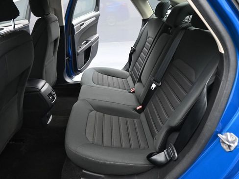 Certified 2019 Ford Fusion SE FWD image 18