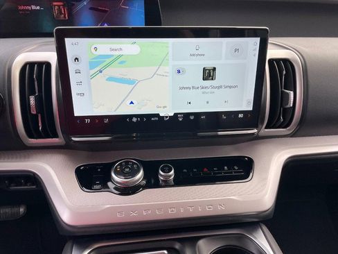 Used 2025 Ford Expedition Max Active image 38