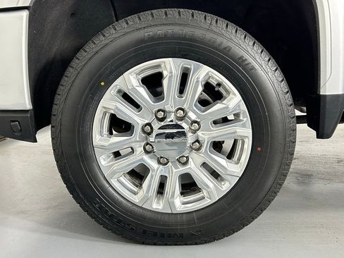 Used 2021 GMC Sierra 3500 Denali image 37