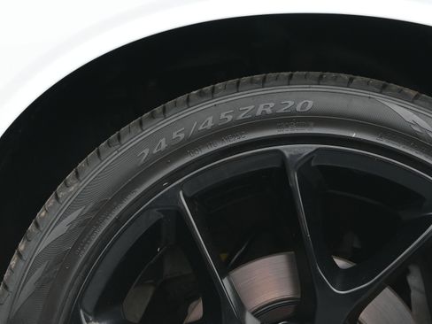 Used 2020 Dodge Challenger GT RWD image 40