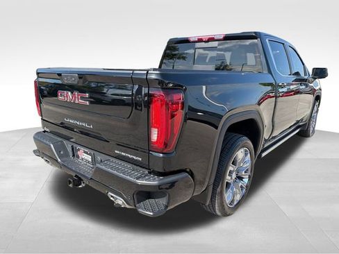 Used 2024 GMC Sierra 1500 Denali AWD/4WD image 7