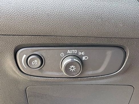 Used 2024 Buick Encore GX Sport Touring w/ Comfort Package FWD image 32