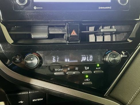 Certified 2023 Toyota Camry SE FWD image 17